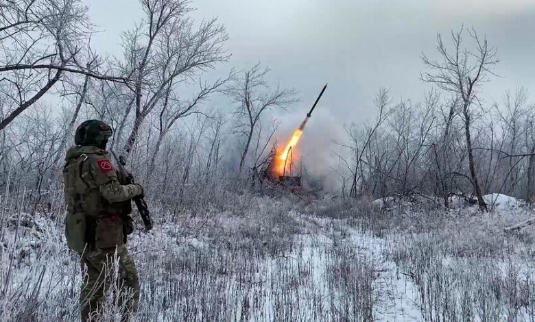 روسيا تنفذ 5 ضربات جماعية على أوكرانيا وتعلن خسائر بشرية ومادية كبيرة