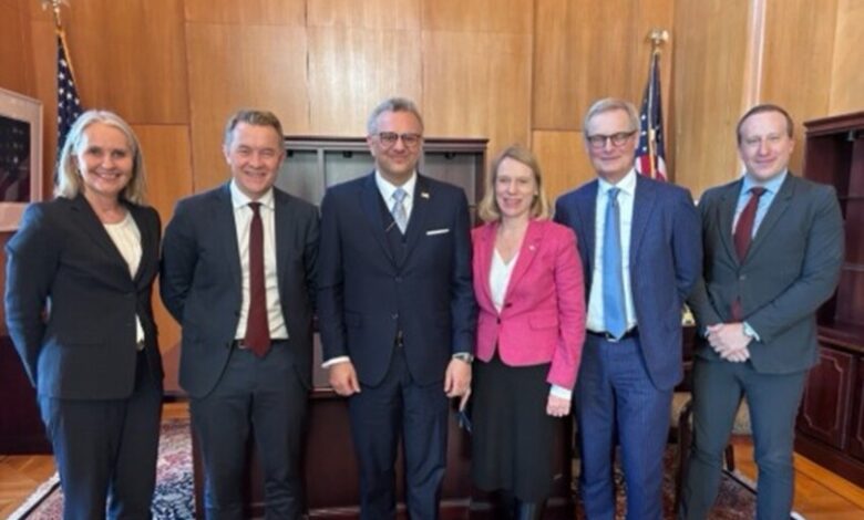 المستشار الأمريكي يبحث مع مسؤولين نرويجيين سبل التوصل إلى هدنة إنسانية في السودان