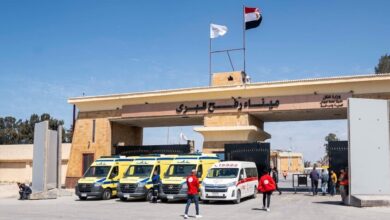 وصول الدفعة الـ12 من جرحى غزة إلى مصر عبر معبر رفح لتلقي العلاج