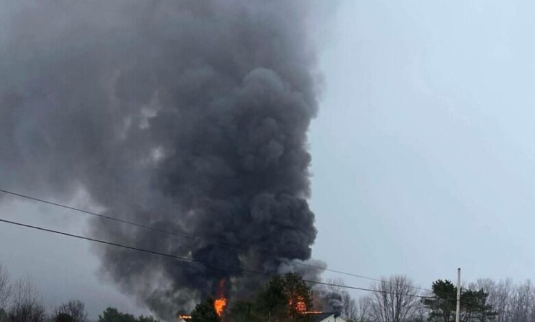 انفجار يدمر كنيسة شمال ولاية نيويورك ويصيب خمسة أشخاص بينهم رجل إطفاء 1 انفجار يدمر كنيسة شمال ولاية نيويورك ويصيب خمسة أشخاص بينهم رجل إطفاء