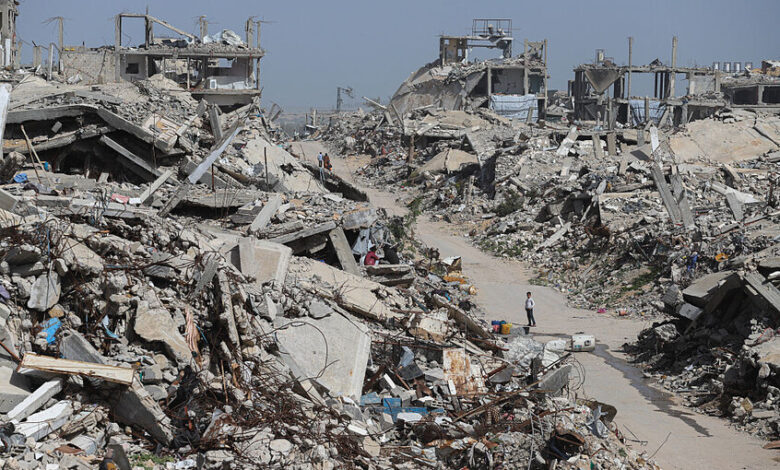 إسرائيل توافق على تحمل جزء من تكاليف إزالة أنقاض غزة بطلب أمريكي 1 إسرائيل توافق على تحمل جزء من تكاليف إزالة أنقاض غزة بطلب أمريكي