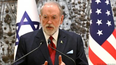 وزارة الخارجية العراقية تندد بتصريحات السفير الأمريكي حول سيطرة إسرائيل على المنطقة 2 وزارة الخارجية العراقية تندد بتصريحات السفير الأمريكي حول سيطرة إسرائيل على المنطقة