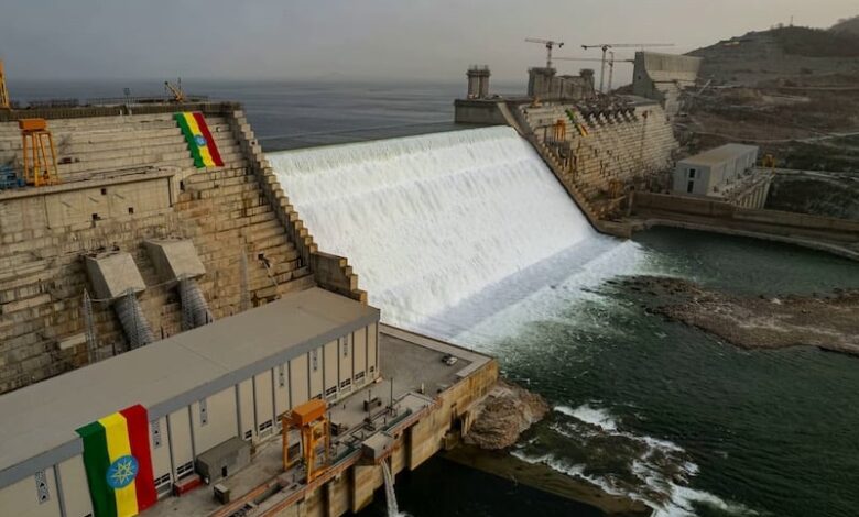 خبير مصري: خسائر مائية ضخمة بسد النهضة منذ 2020 وتحذيرات من مخاطر جيولوجية