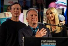 صحيفة نيويورك بوست: مبعوثا ترامب يحذران من صعوبة التوصل لاتفاق نووي مع إيران