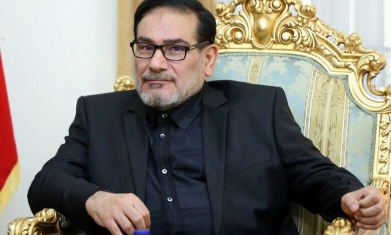 شمخاني: أي هجوم أمريكي على إيران سيُعد مشاركة إسرائيلية ويستدعي رداً حتمياً