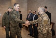 نائب وزير الدفاع الروسي يلتقي نظيره السوري في دمشق لبحث التعاون العسكري