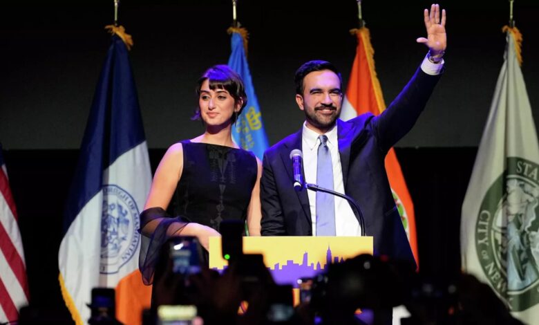 عمدة نيويورك يقترح رفع الضرائب على الأثرياء والشركات لخفض العجز