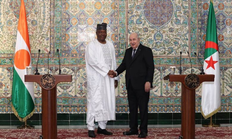 الرئيس الجزائري تبون: زيارة رئيس النيجر أنهت مرحلة البرود وأعادت الزخم للعلاقات الثنائية 1 الرئيس الجزائري تبون: زيارة رئيس النيجر أنهت مرحلة البرود وأعادت الزخم للعلاقات الثنائية