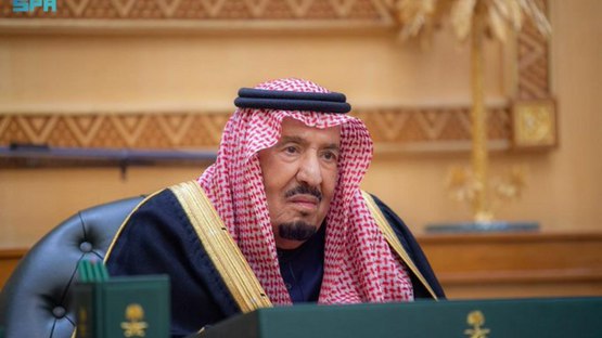 السعودية .. الملك سلمان يهنئ المسلمين برمضان ويؤكد استمرار خدمة الحرمين