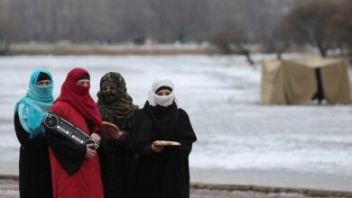 السلطات الأفغانية تصادر وتحرق 500 آلة موسيقية في ولاية باروان