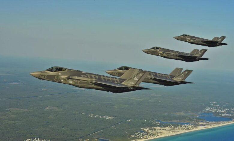 وول ستريت جورنال: واشنطن تنشر أكبر قوة جوية في الشرق الأوسط منذ 2003