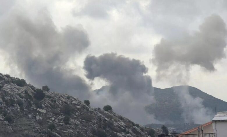 الجيش الإسرائيلي يعلن تنفيذ غارات على مواقع لحزب الله في بعلبك