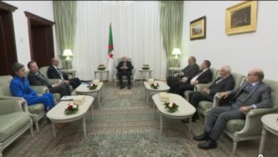 الرئيس الجزائري يستقبل وزير الداخلية الفرنسي لبحث التعاون الثنائي 2 الرئيس الجزائري يستقبل وزير الداخلية الفرنسي لبحث التعاون الثنائي