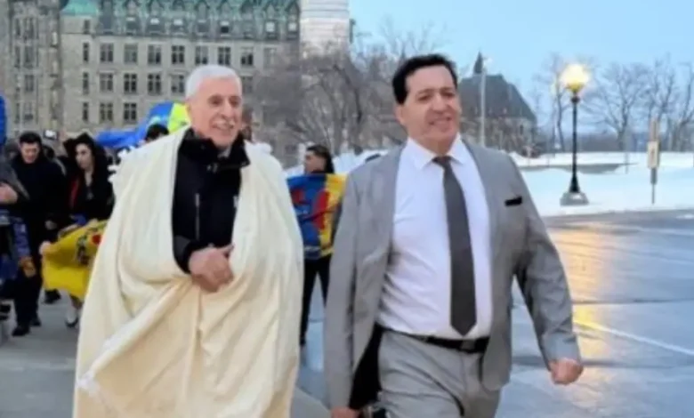 "فرحات مهني في كندا للمطالبة بالاعتراف بجمهورية القبائل المزعومة" 1 "فرحات مهني في كندا للمطالبة بالاعتراف بجمهورية القبائل المزعومة"