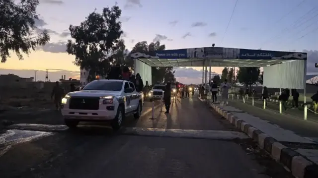 سوريا.. حظر تجول مؤقت في بصرى الشام بعد إصابة شخصين بإطلاق نار