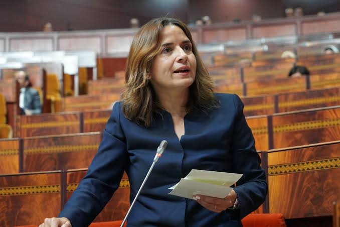 المغرب يسرّع تنفيذ استراتيجيته في الطاقات المتجددة والهيدروجين الأخضر