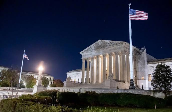 إدارة ترامب تطلب من المحكمة العليا إنهاء الحماية المؤقتة لنحو 6 آلاف سوري في الولايات المتحدة