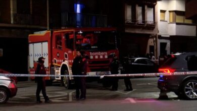 مصـ.رع خمسة قاصـ.رين مغاربة في حـ.ريق بمدينة مانليو الإسبانية 2 مصـ.رع خمسة قاصـ.رين مغاربة في حـ.ريق بمدينة مانليو الإسبانية