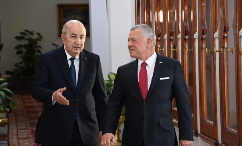 الرئيس الجزائري تبون وملك الأردن يبحثان هاتفياً تداعيات التصعيد الإقليمي على الأمن القومي 1 الرئيس الجزائري تبون وملك الأردن يبحثان هاتفياً تداعيات التصعيد الإقليمي على الأمن القومي