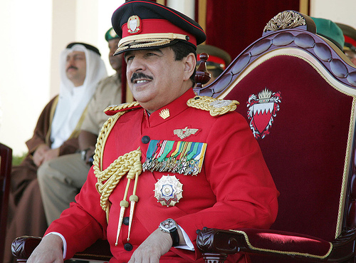 ملك البحرين "حمد بن عيسى": يؤسفنا ما تعرضت له بلادنا والدول العربية من اعتداءات غير مسبوقة