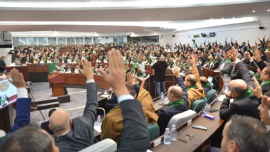 البرلمان الجزائري يصادق على تعديل قانون تجريم الاستعمار الفرنسي ويُبقي على المطالبة بتعويض ضحايا التجارب النووية