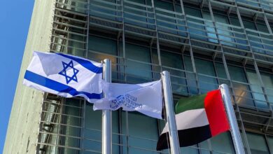 هآرتس الإسرائيلية: الإمارات موّلت رحلات لإجلاء مئات الإسرائيليين إلى تل أبيب وأثينا