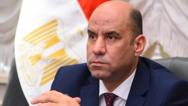 مصر.. وزير العمل يعلن إجازة عيد الفطر للعاملين بالقطاعين العام والخاص