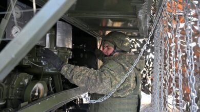 روسيا تعلن السيطرة على بلدات في خاركوف ودونيتسك وتواصل تقدمها الميداني