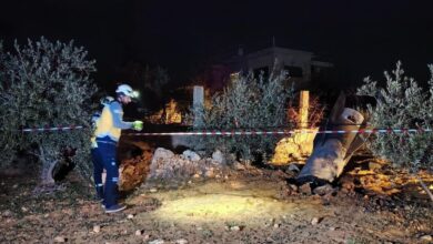 الدفاع المدني السوري يتعامل مع سقوط حطام مسيّرة وصاروخ في درعا وريف دمشق 2 الدفاع المدني السوري يتعامل مع سقوط حطام مسيّرة وصاروخ في درعا وريف دمشق