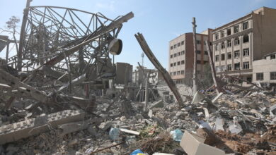 مقـ. ـتل 20 شخصاً في هجوم جوي على شيراز وسط تصعيد عسكري بين إيران وواشنطن وتل أبيب