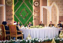 الرئيس المصري يدعو المواطنين إلى التحلي بالمسؤولية ومكافحة التلاعب بالأسعار