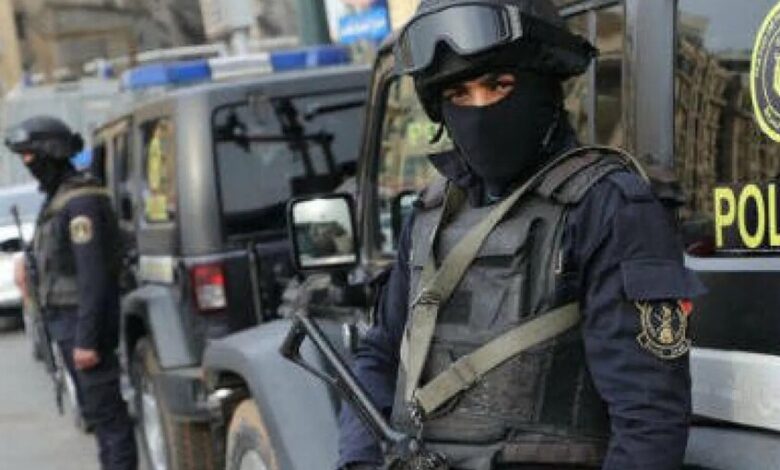 تحقيقات في مصر مع رجل أعمال بتهم الاتجار بالنقد الأجنبي وغسل الأموال