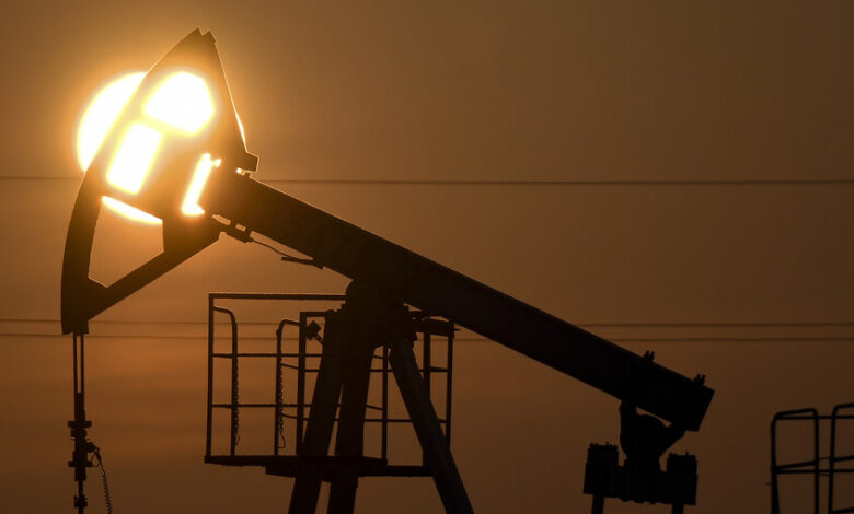 ارتفاع أسعار النفط قرب 90 دولاراً للبرميل مع تصاعد التوترات في الخليج