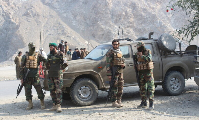 تصعيد عسكري غير مسبوق بين باكستان وأفغانستان على طول الحدود المشتركة