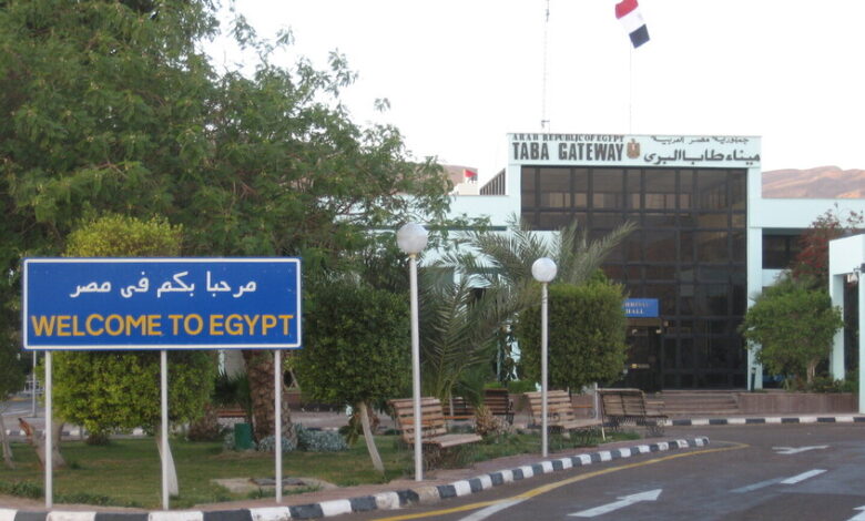 إسرائيليون عالقون بالخارج يسلكون طريقًا عكسيًا عبر اليونان ومصر للعودة إلى تل أبيب وسط القصف الإيراني