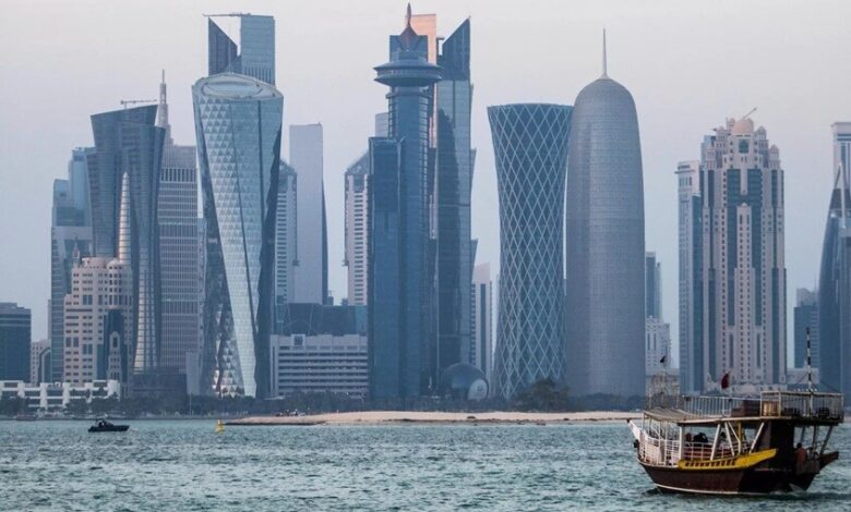 انفجارات تهز الدوحة ولوسيل رغم إعلان إيران وقف الهجمات على الدول العربية