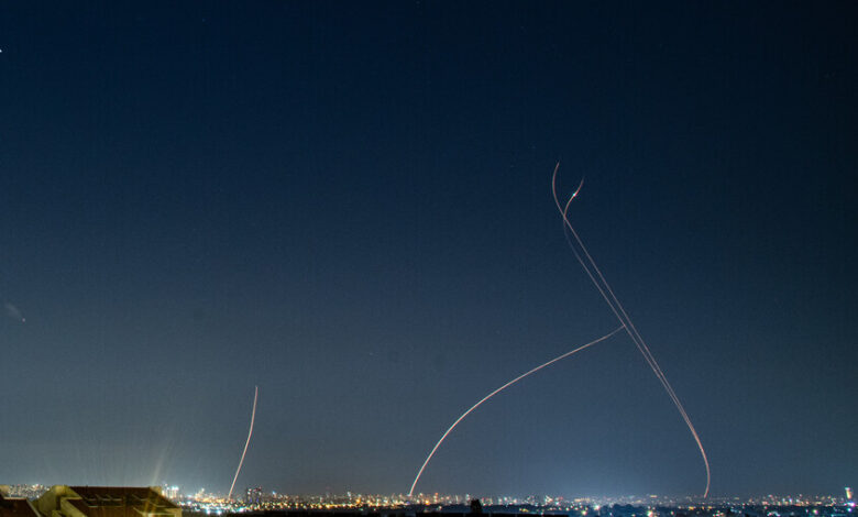 أعلن حزب الله استهداف رادارات منظومة القبة الحديدية في مدينة حيفا،