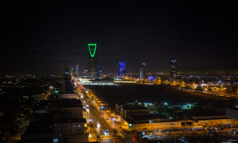 السعودية تعترض صاروخًا باليستيًا ومسيرتين في المنطقة الشرقية