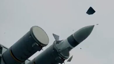 الدفاعات الجوية السعودية تعترض مسيّرات وصواريخ باليستية استهدفت منشآت حيوية