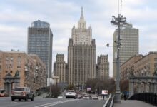 روسيا تحذر مواطنيها من السفر إلى دول الخليج بسبب القتال في الشرق الأوسط