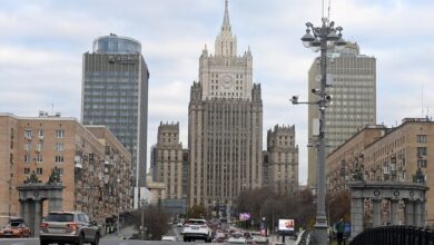 روسيا تحذر مواطنيها من السفر إلى دول الخليج بسبب القتال في الشرق الأوسط