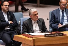 إيران: لن نغلق مضيق هرمز ونلتزم بحرية الملاحة