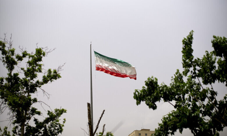 إيران تعلن توقيف 54 شخصاً بتهمة التخطيط لإثارة اضطرابات