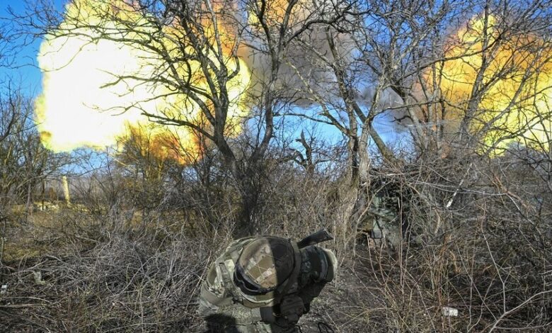 روسيا تعلن إسقاط مئات المسيرات الأوكرانية وتكبيد قوات كييف خسائر كبيرة خلال 24 ساعة 1 روسيا تعلن إسقاط مئات المسيرات الأوكرانية وتكبيد قوات كييف خسائر كبيرة خلال 24 ساعة