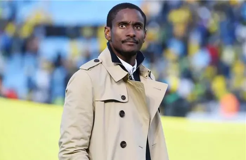 محكمة جزائرية تقضي بحبس مدرب مولودية الجزائر السابق رولاني موكوينا شهرين مع وقف التنفيذ