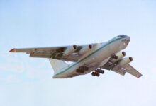 تحطم طائرة عسكرية جزائرية ببوفاريك يسفر عن قتـ. ـيلين وأربعة جرحى