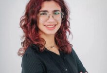 شابة سورية تفوز بعضوية مجلس بلدي في ألمانيا بعمر 18 عاماً