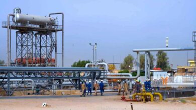 العراق يعلّق الإنتاج مؤقتًا في حقل الرميلة بسبب مخاوف أمنية 2 العراق يعلّق الإنتاج مؤقتًا في حقل الرميلة بسبب مخاوف أمنية