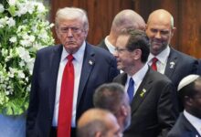 ترامب يدعو لعفو رئاسي عن نتنياهو للتركيز على الحرب مع إيران