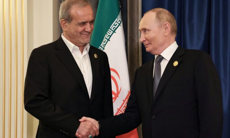 بوتين يعزي إيران بعد مقـ.تل خامنئي ويتواصل مع قادة الخليج